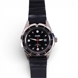 Dive Dynamics gentleman's stainless steel quartz wristwatch, on rubber strap and a Diver quartz wristwatch