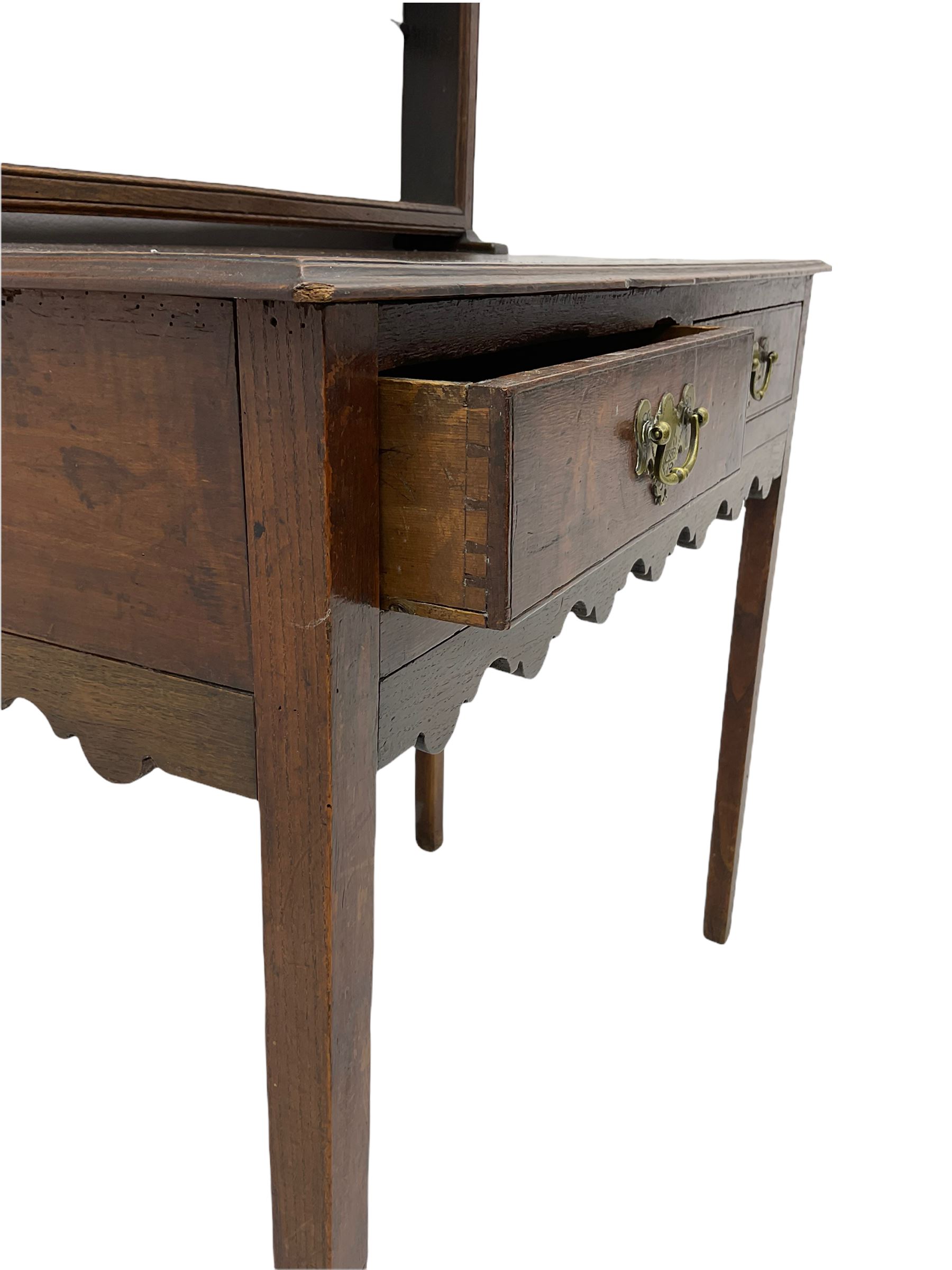 Georgian oak lowboy side table, fitted with two drawers, with plate rack