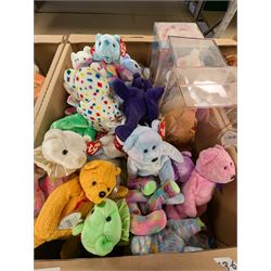Large collection of TY Beanie Babies, including Princess the Bear, set of thirty two 2002 Fifa World cup bears, etc, mostly with tags in tag protectors, in seven boxes