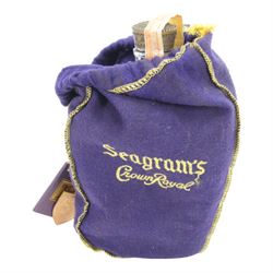 Seagrams Crown Royal Canadien Whisky, 25fl ox, 40% vol