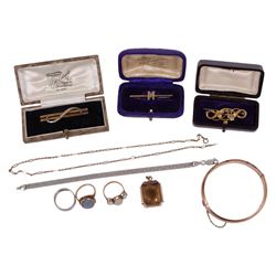 9ct gold jewellery, including rose gold bangle (filled inside),opal ring, three early 20th...