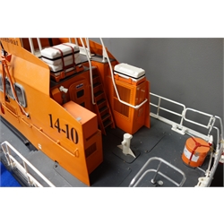  Radio Controlled 1:16 scale model of the RNLB Trent Class Lifeboat 'Samarbeta' 14-10 with assembly instructions, plans, transmitter & batteries, L88cm  