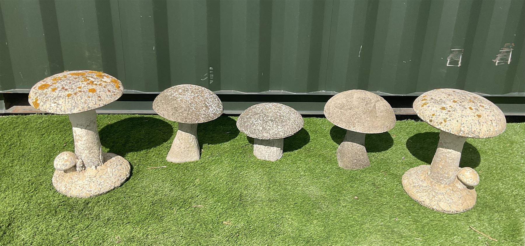 Set of five cast stone garden mushrooms - THIS LOT IS TO BE COLLECTED BY APPOINTMENT FROM DUGGLEBY STORAGE, GREAT HILL, EASTFIELD, SCARBOROUGH, YO11 3TX