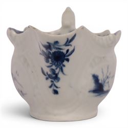 Worcester blue and white cream boat, decorated in the Two Porter Landscape pattern, circa 1765-1775, L13.5cm