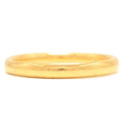 22ct gold old wedding band
