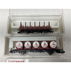 Fleischmann 'N' gauge - thirteen goods wagons Nos.8202K, 8207, 8230, 8234, 8282, 8320, 8327K, 8330, 8343K, 8517K, 868523K, 852402K & 852403K; all boxed (13)