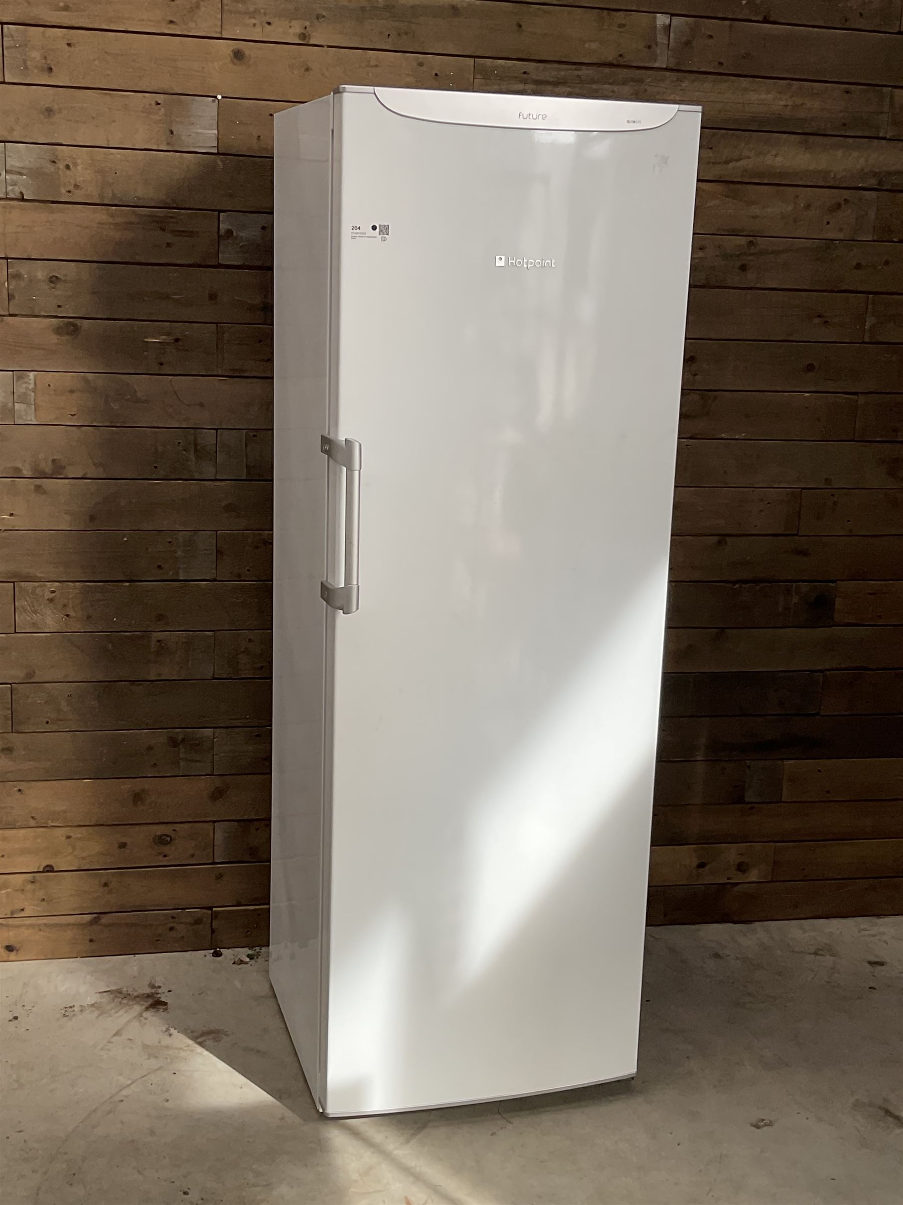 Hotpoint FZFM171 freestanding fridge