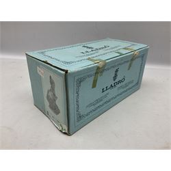 Lladro figure, Miss Valencia, modelled in traditional Valencian dress with basket of oranges, sculpted by Juan Huerta, with original box, no 1422, year issued 1982, year retired 1997, H18cm