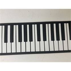 Love Music silicon flexible roll-up piano; boxed with user manual