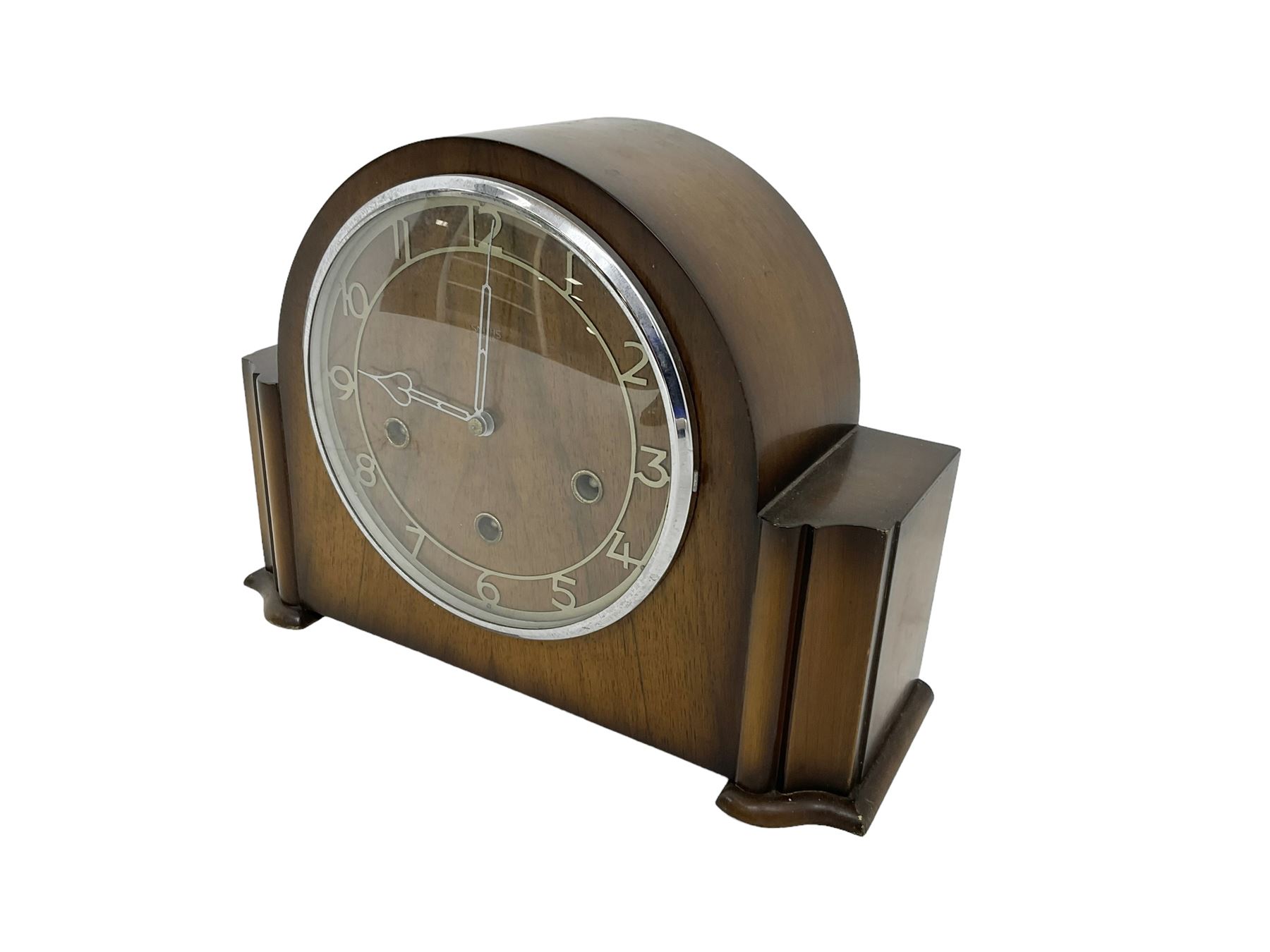 Smiths - 20th century Westminster chiming 8-day mantle clock in a mahogany case, with a chrome bezel and convex glass, conforming hands and numeral's, chime silent selection, chiming the quarters and hours on five gong rods. With pendulum and key.  