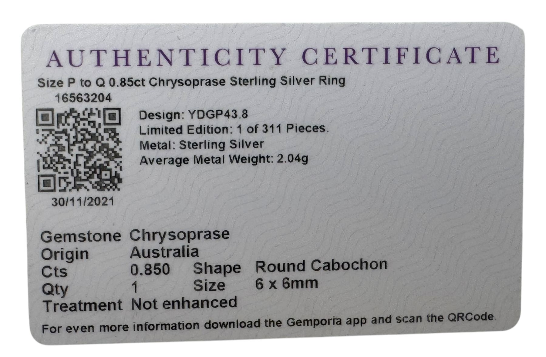 Silver-gilt chrysoprase flower ring, boxed with authenticity certificate, together with two pairs of 9ct gold earrings