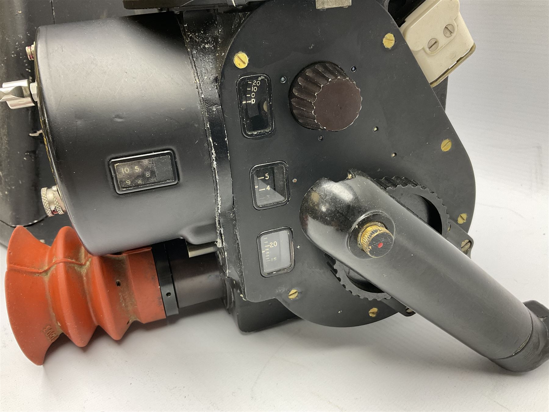 Air Ministry Periscopic Sextant Mk.2B, possibly by Kelvin & Hughes, Ref.No. 6B/2838 Serial No. 158KH1/59, bearing Fenns (Farnborough) Ltd label; in black pyramid shaped stowage case with various labels