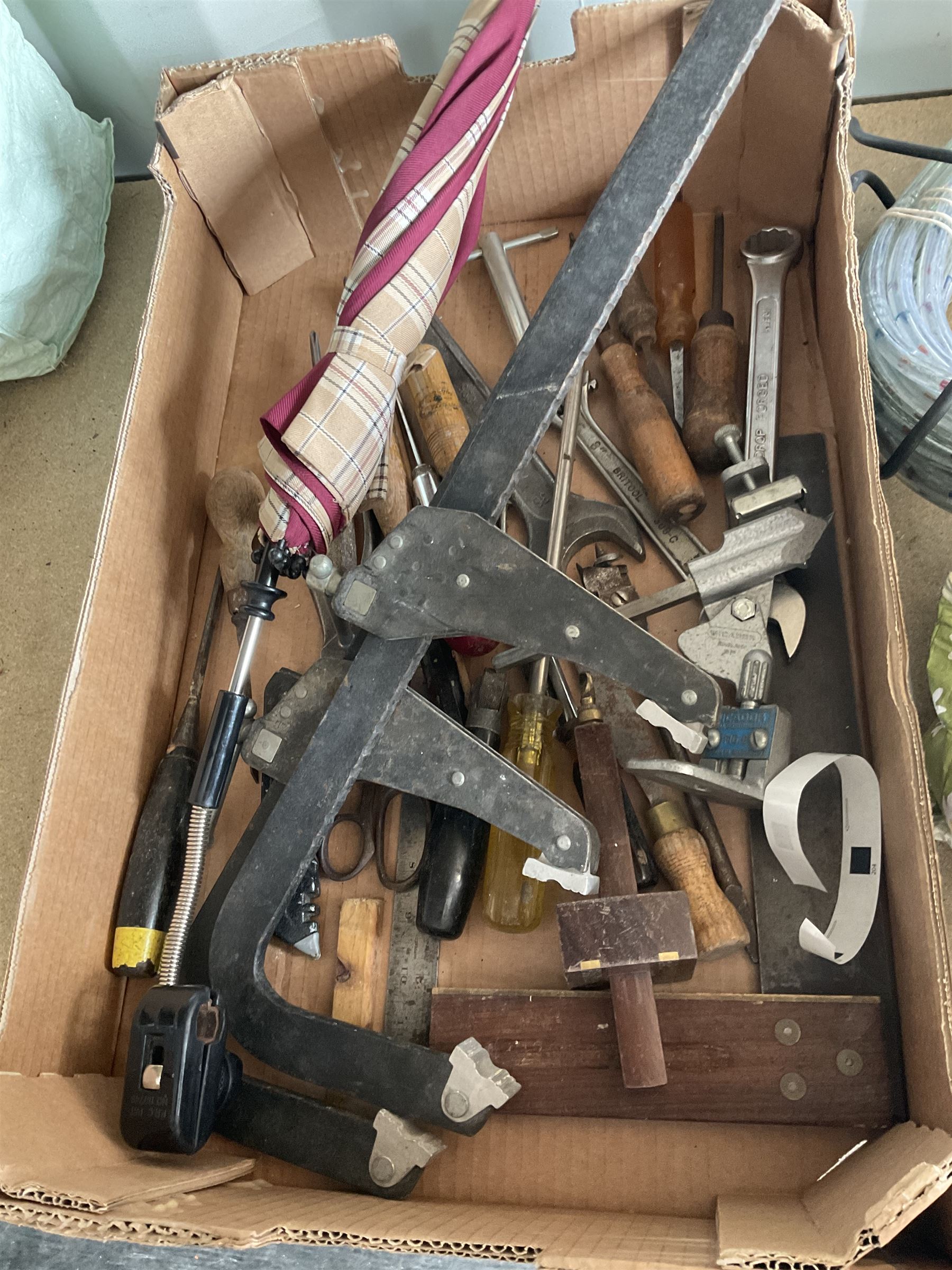 Draper mitre saw, outdoor light cable, metal clamps and other hand tools - THIS LOT IS TO BE COLLECTED BY APPOINTMENT FROM DUGGLEBY STORAGE, GREAT HILL, EASTFIELD, SCARBOROUGH, YO11 3TX