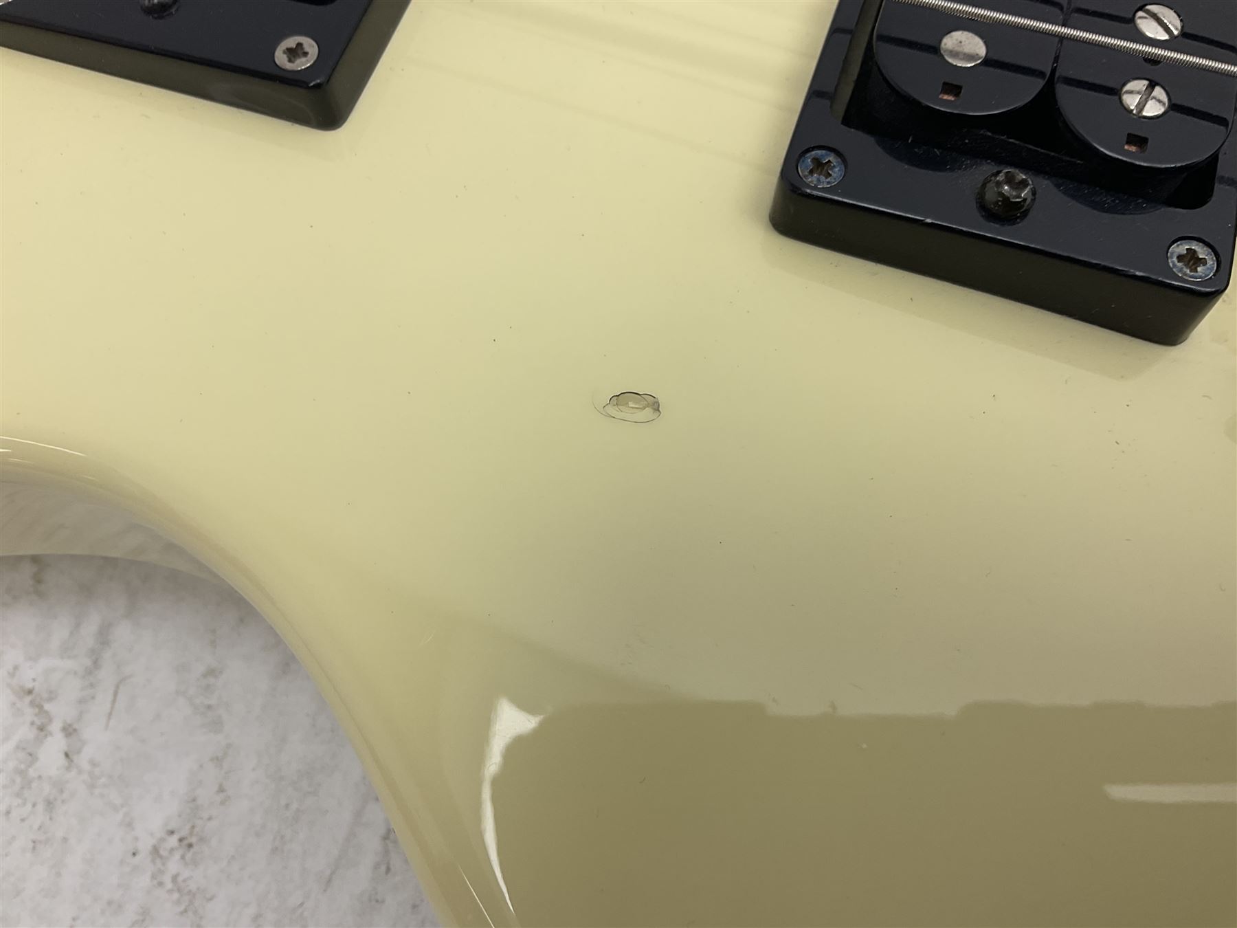 SG Junior Music Drive C19905 electric guitar serial no.911120 L99cm