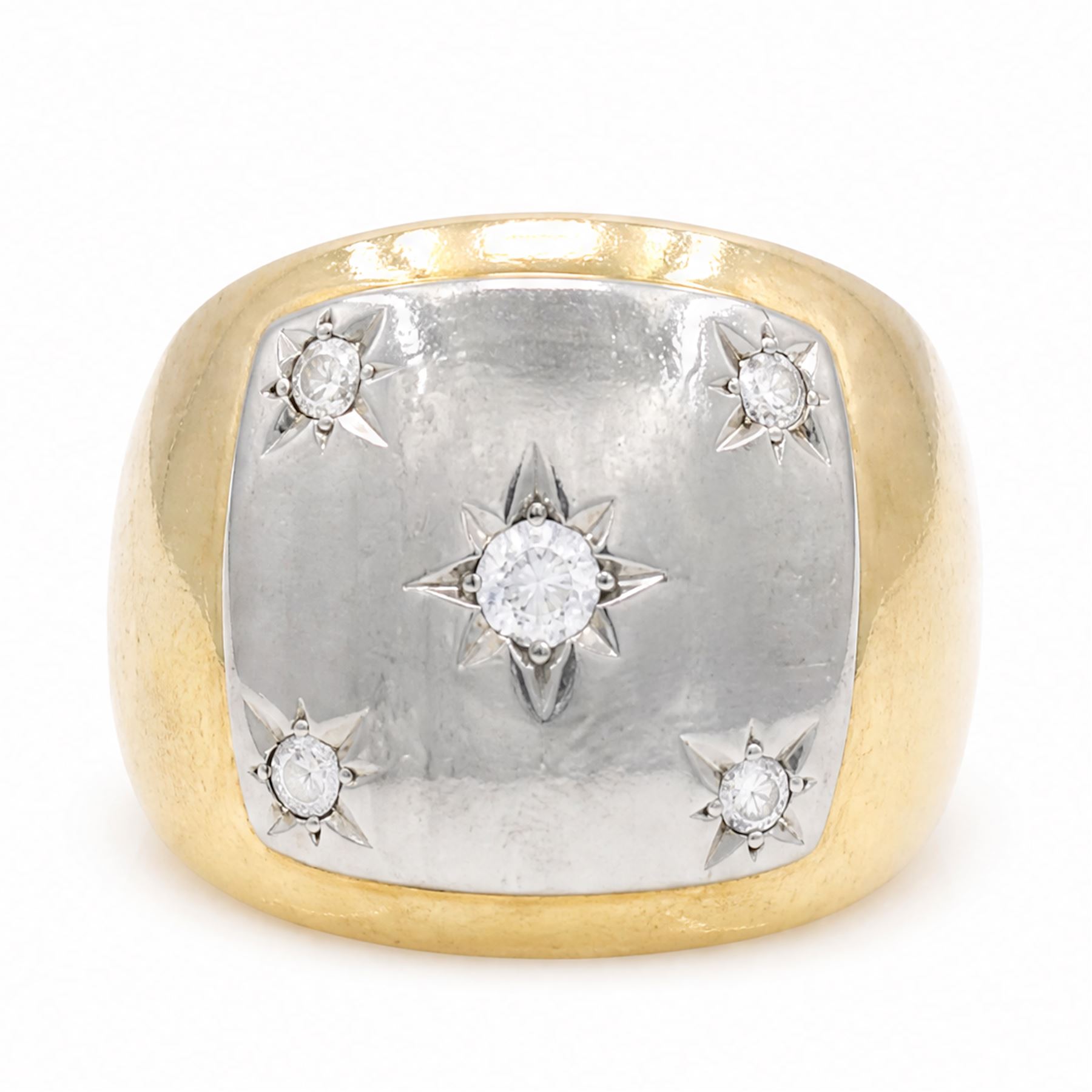 18ct gold curved diamond ring, five rubover set diamonds, set in white gold to a polished yellow gold shank, stamped 750, total diamond weight 0.30 carat