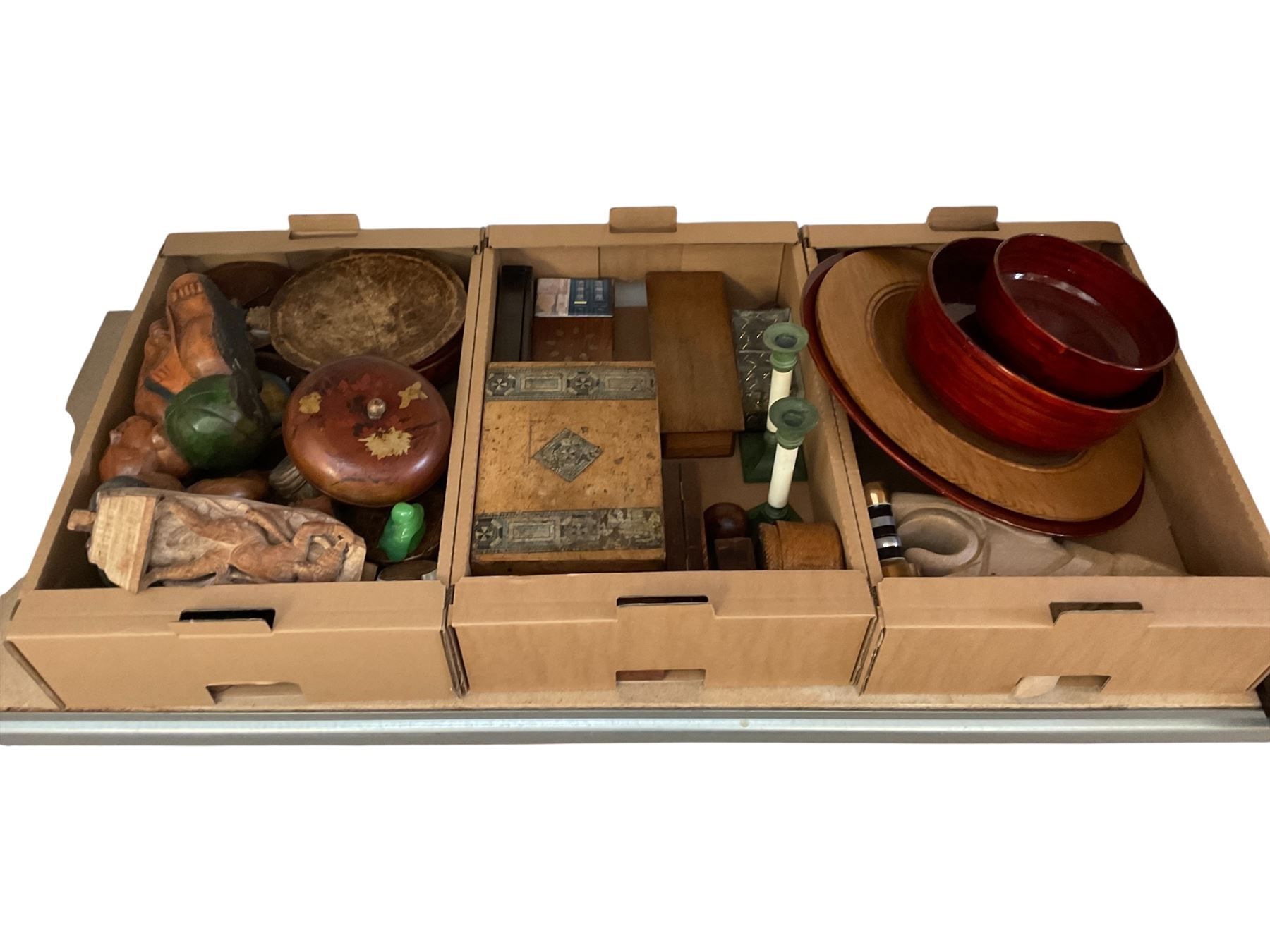 Wooden chess set, together with carved figures and other wooden items, in three boxes 