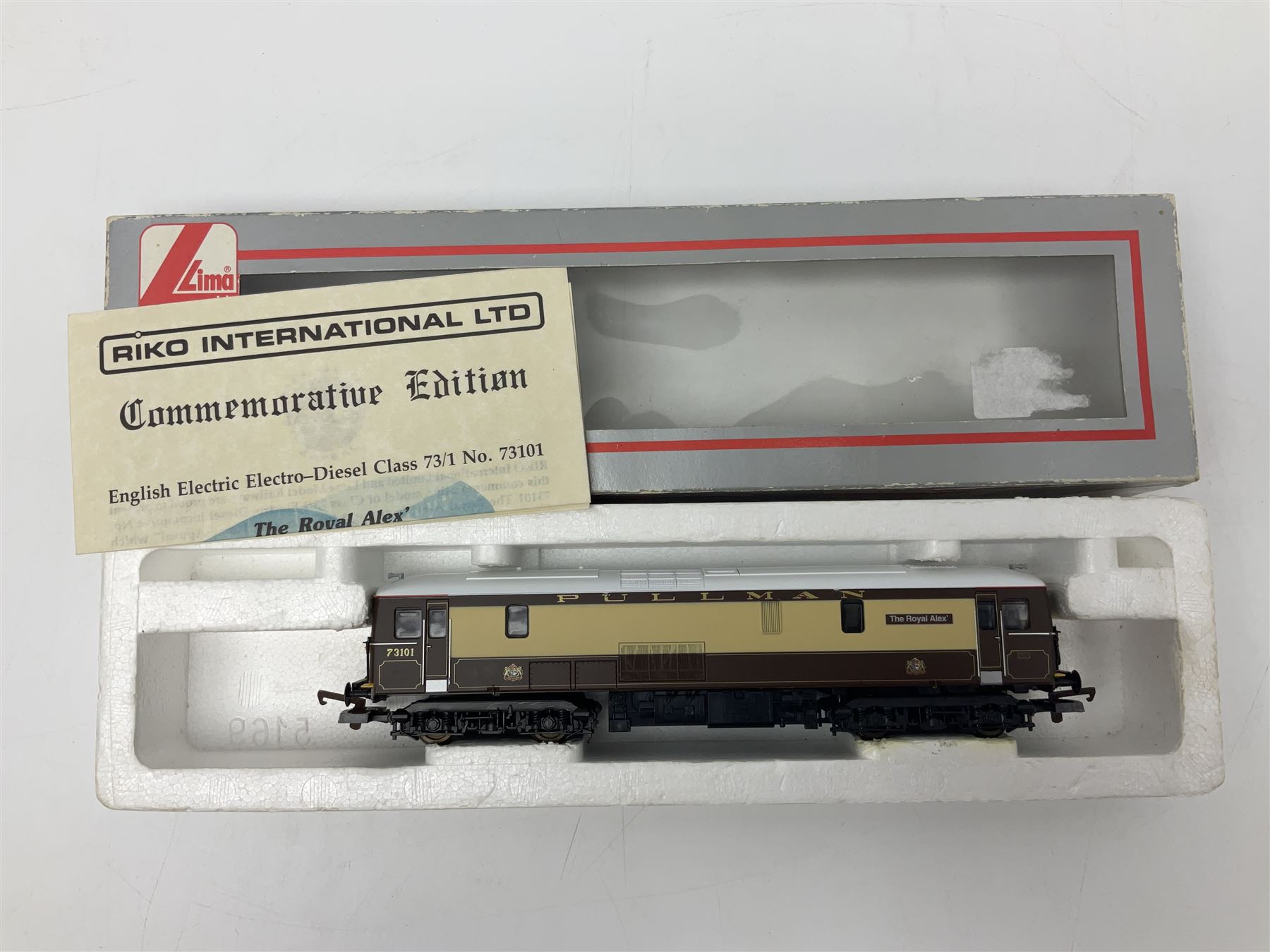 Lima Models '00' gauge - limited edition Class 73 diesel Pullman locomotive 'The Royal Alex' No.73101 with certificate No.2809; and Class 73 diesel Pullman locomotive 'Brighton Evening Argus' No.73101; both boxed (2)