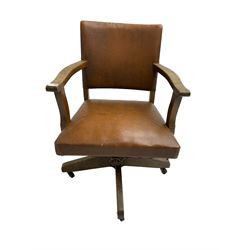 Early 20th century oak swivel office chair