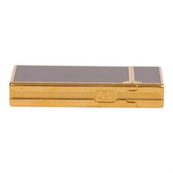 S J Dupont - Kawasemi, by artist Tadashi Inami, the Kingfisher Maki-E lighter with serial number 19CJN97, in the original presentation box