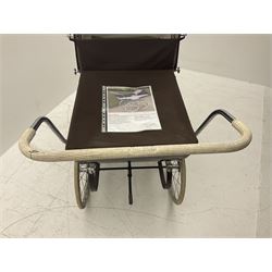 Marmet coach built 1964 pram, with detachable body, brown coachwork and hood, L118cm, H113cm