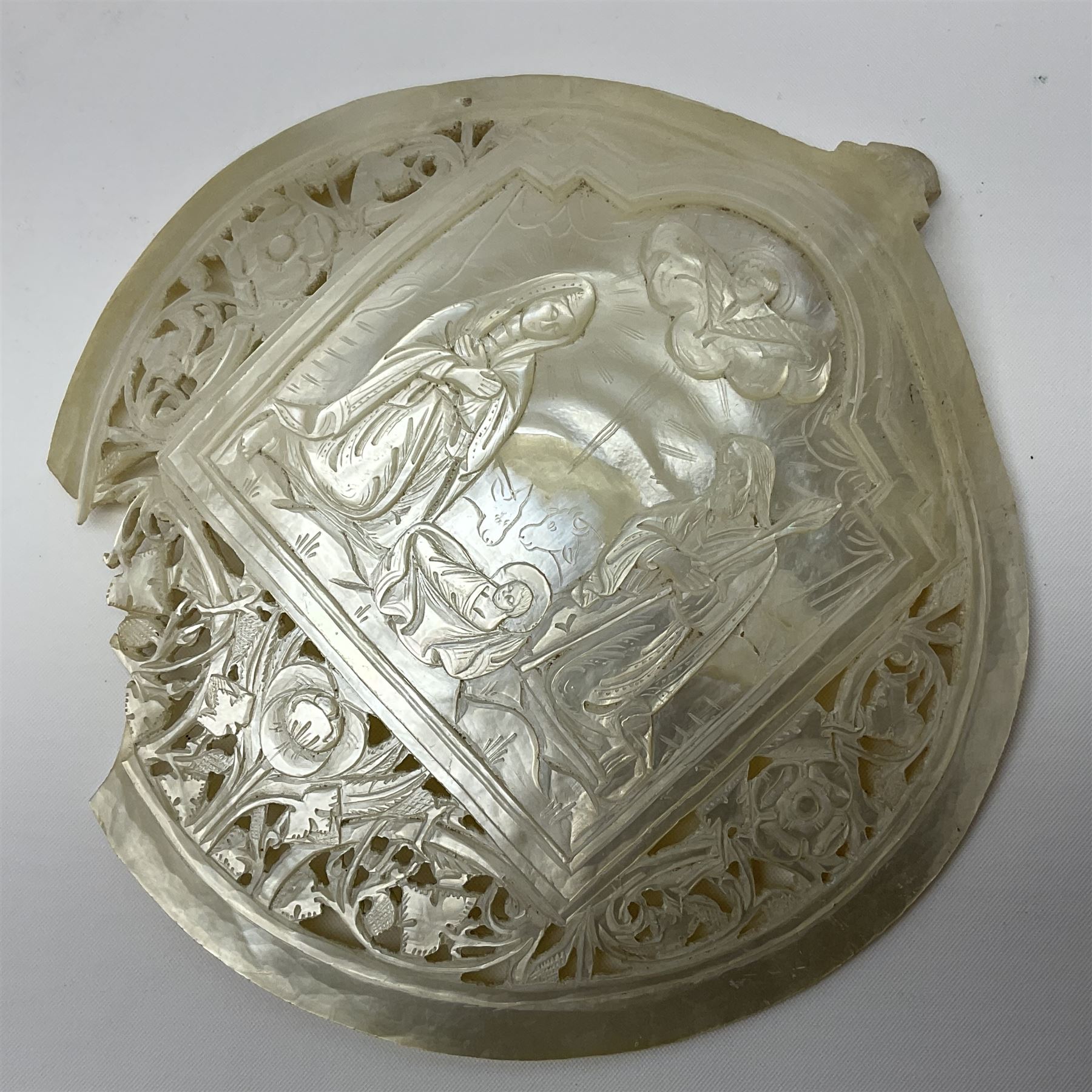 Mother of pearl nativity scene, together with mother of pearl box, shell and carved shell