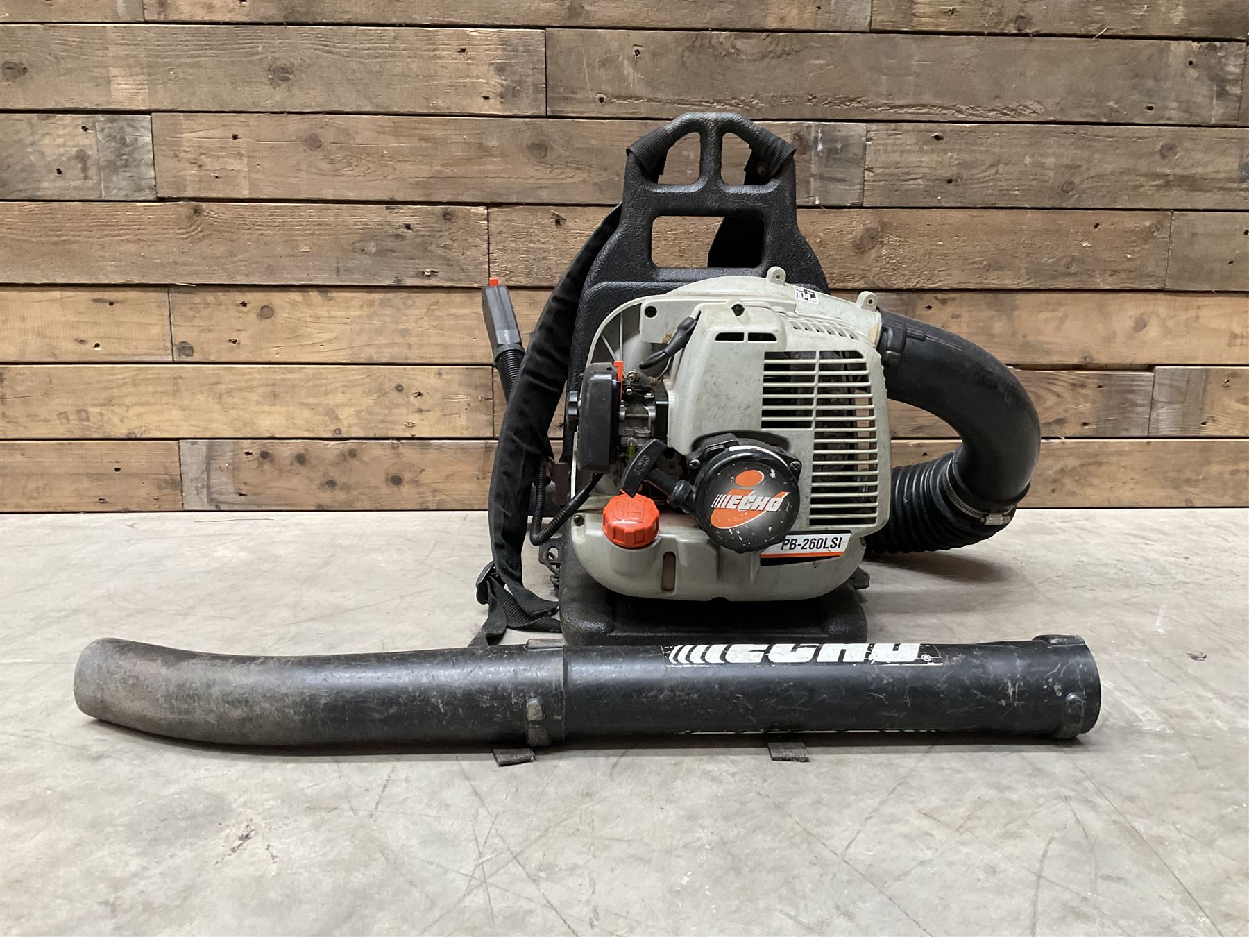 Echo PB260 leaf blower