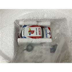 Lledo Vanguards - five 1:43 scale diorama sets comprising CD1002, PD1002, PD2002, RD 3002 and GD1002; with further Corgi 05508 Mini 7 racing club diorama set; all boxed (6)