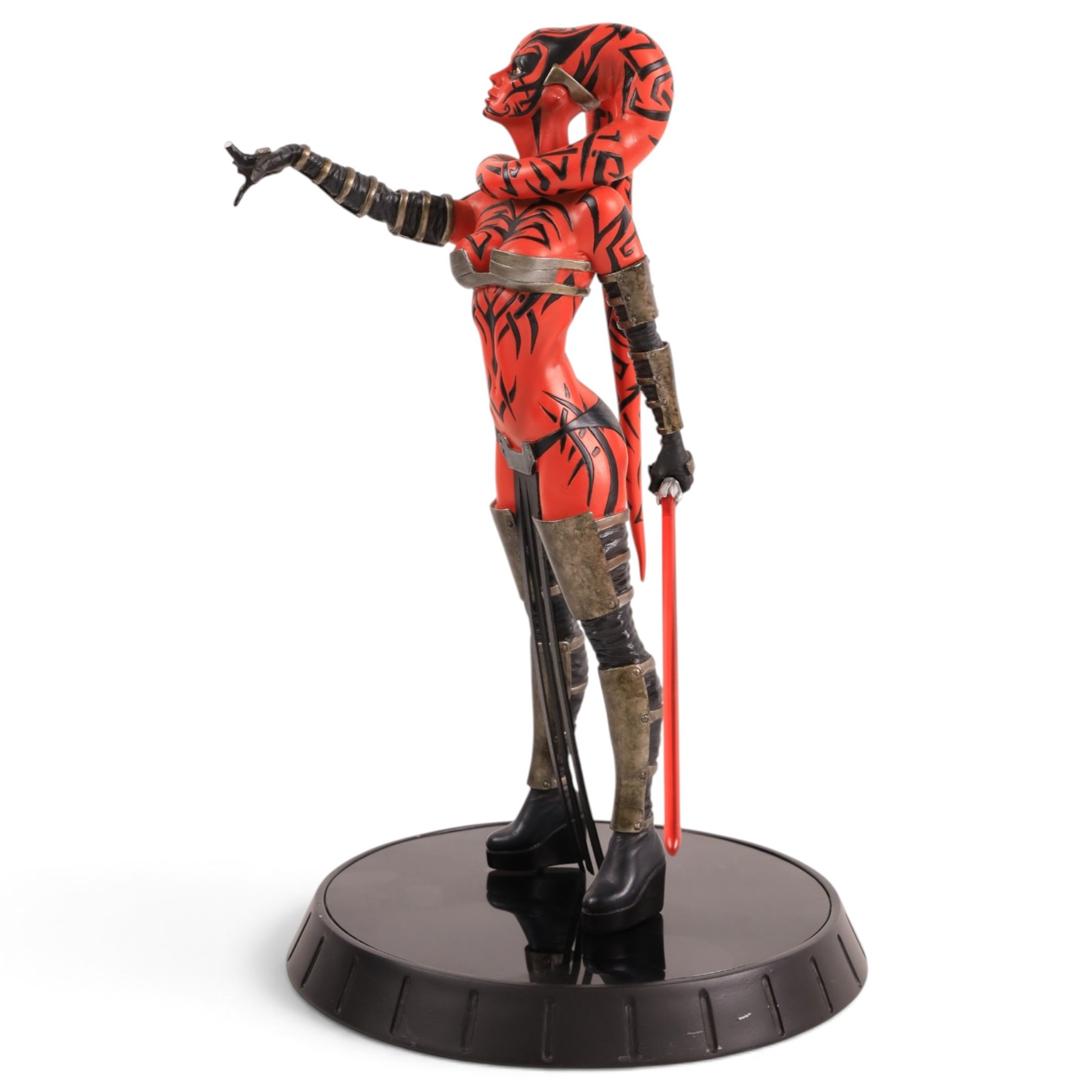 Two limited edition Gentle Giant Star Wars statues, comprising Royal Guard, limited edition no. 1389/3500, with box and Darth Talon, limited edition no. 1146/1200