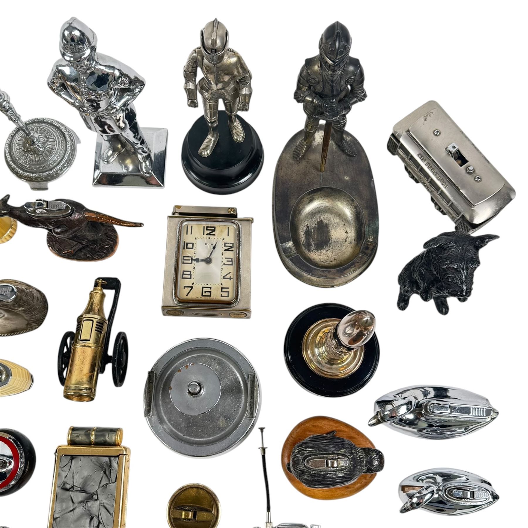 Collection of novelty lighters, including examples modelled as horse, swan, kiwi, bullet, lamppost etc 