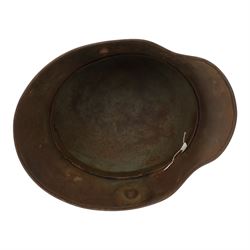 WWI German camouflage M16 helmet, with camouflage painted finish to the skull in green, brown and ochre colours with black separation lines