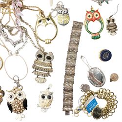 Early 20th century gilt metal swallow necklace, 18ct '13' heart pendant, silver panel bracelet, silver chatelaine hand mirror, Birmingham 1922, Halcyon Days enamel box, ladies Rotary wristwatch, Spendid pendant watch, miniature Japanese Satsuma vase and other costume jewellery 