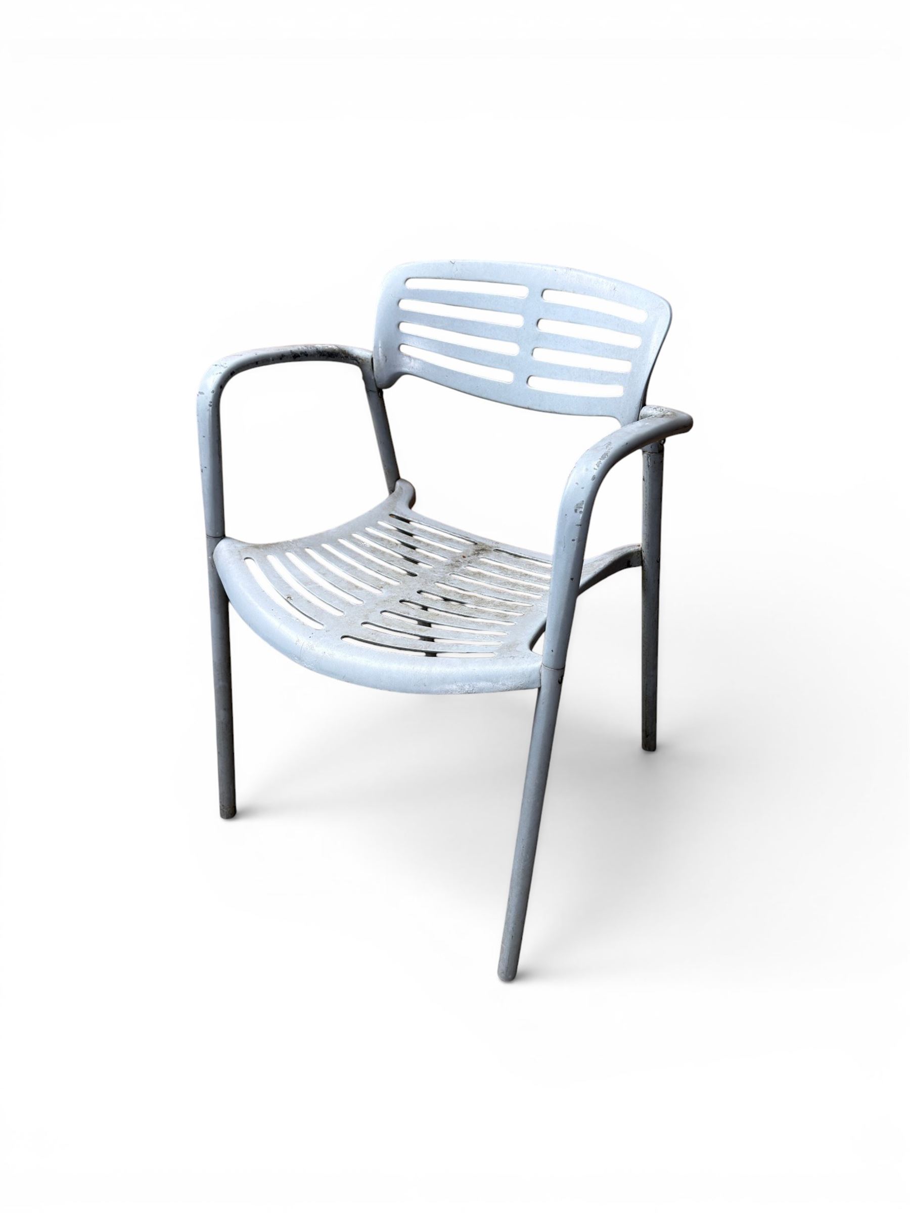 Set of eight mid-20th century painted aluminium garden armchairs, curved backs with shaped seat, stackable