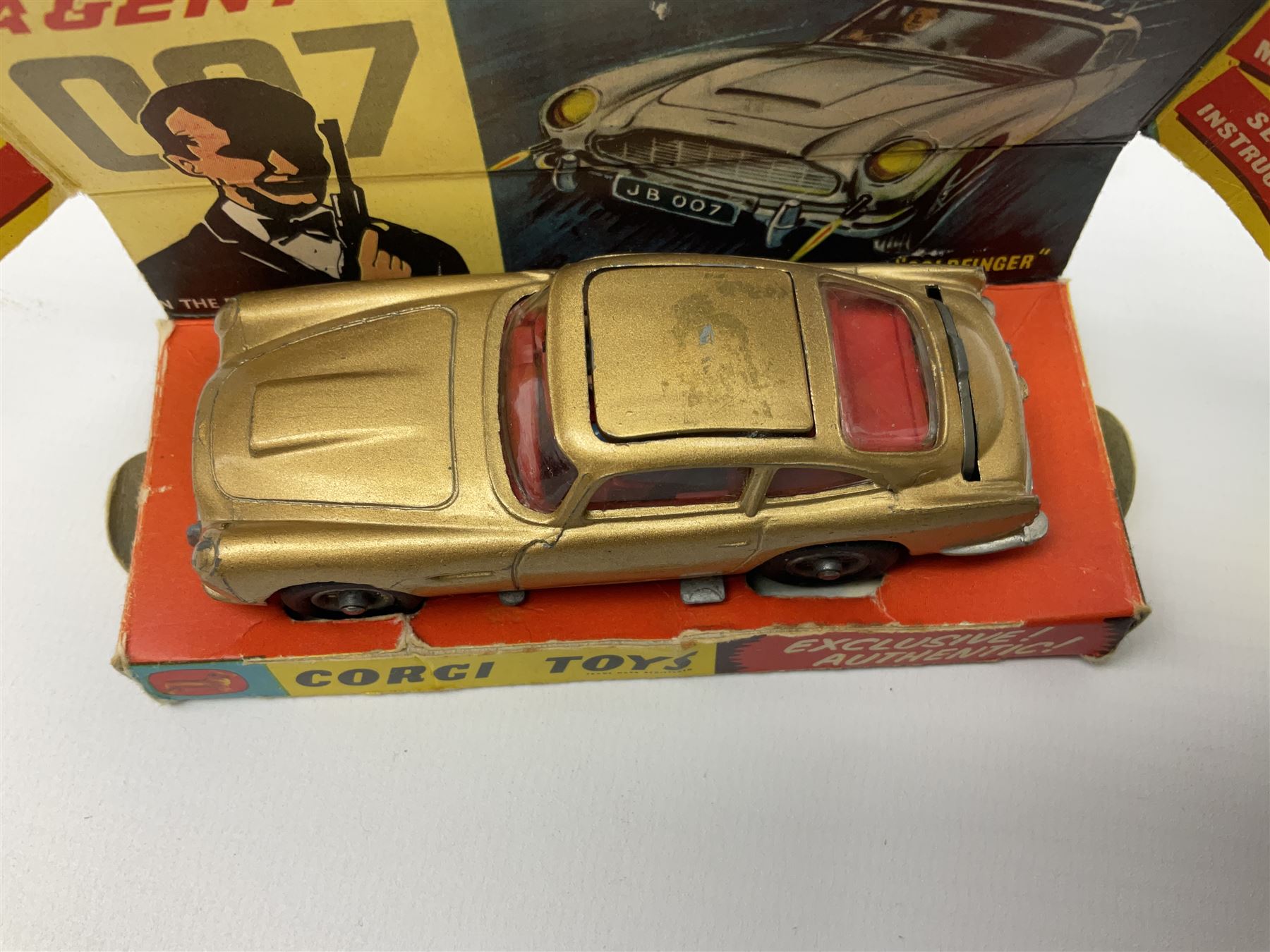 James Bond Aston Martin D.B.5 from the Film 'Goldfinger' No.261