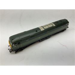 Bachmann Branch-Line '00' gauge - Deltic Prototype DP1 produced exclusively for The National Railway Museum, Class 47 Diesel locomotive no. D1500, Class 37/0 Diesel locomotive no. D6707 and Class 66 'Evening star' locomotive no. 66779, all DCC ready (4)