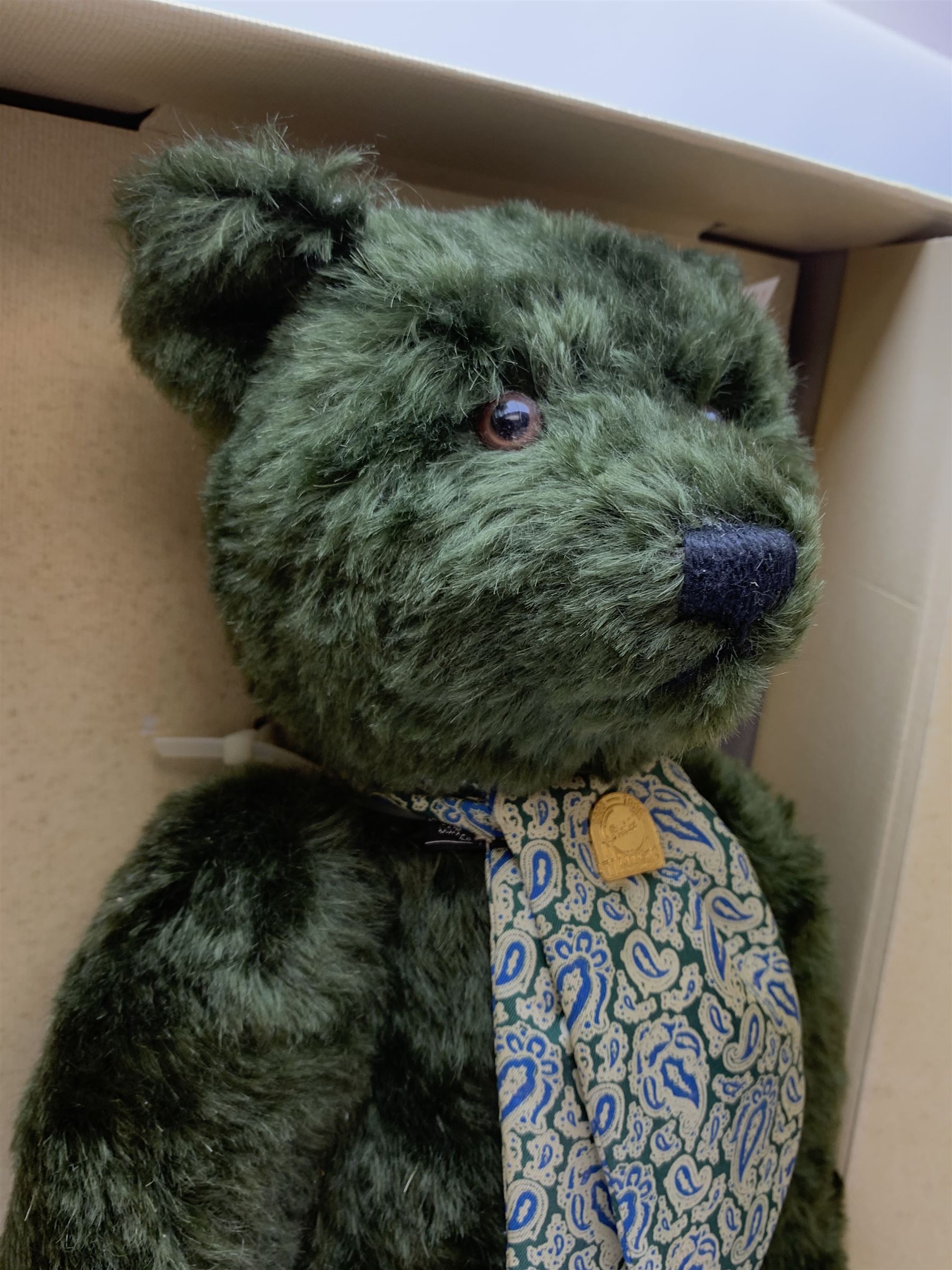 Steiff limited edition Harrods Centenary Bear No.1127/2000, with musical movement playing 'Anniversary Waltz' H17