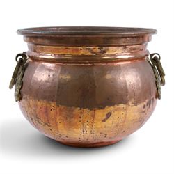 Twin handled copper jardiniere, together with brass tray with pierced boarder, jardiniere H29cm