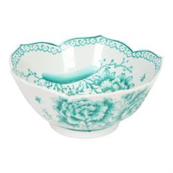 20th century Chinese bowl, of circular form with lobed lotus style rim, decorated in bright green enamel with peony blossoms, butterflies and birds, to the exterior and interior, with iron red seal mark to base, H9cm D20cm