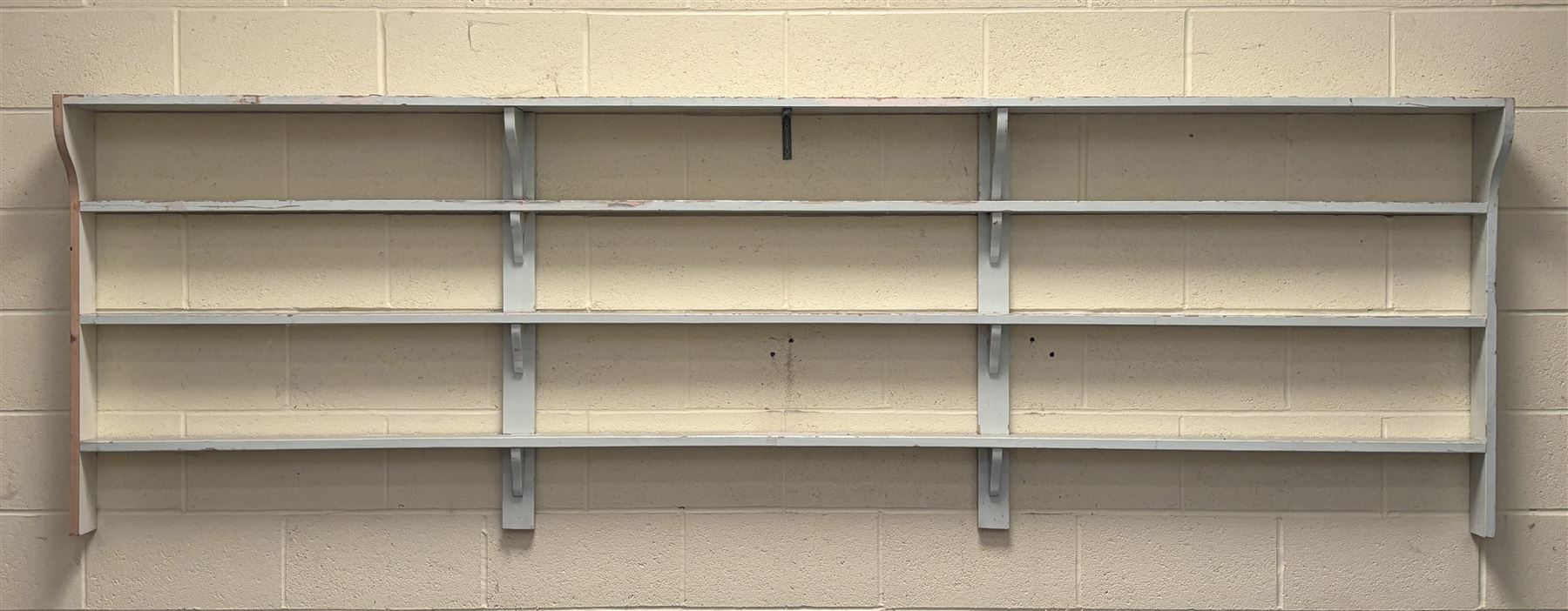 Victorian painted pine three height plate rack, with restoration to one end. L315cm, H96cm, D18cm.  - COLLECTION BY APPOINTMENT FROM: The White House, Thirsk Road, Easingwold, York, YO61 3NF - CALL 01723 507111 TO ARRANGE