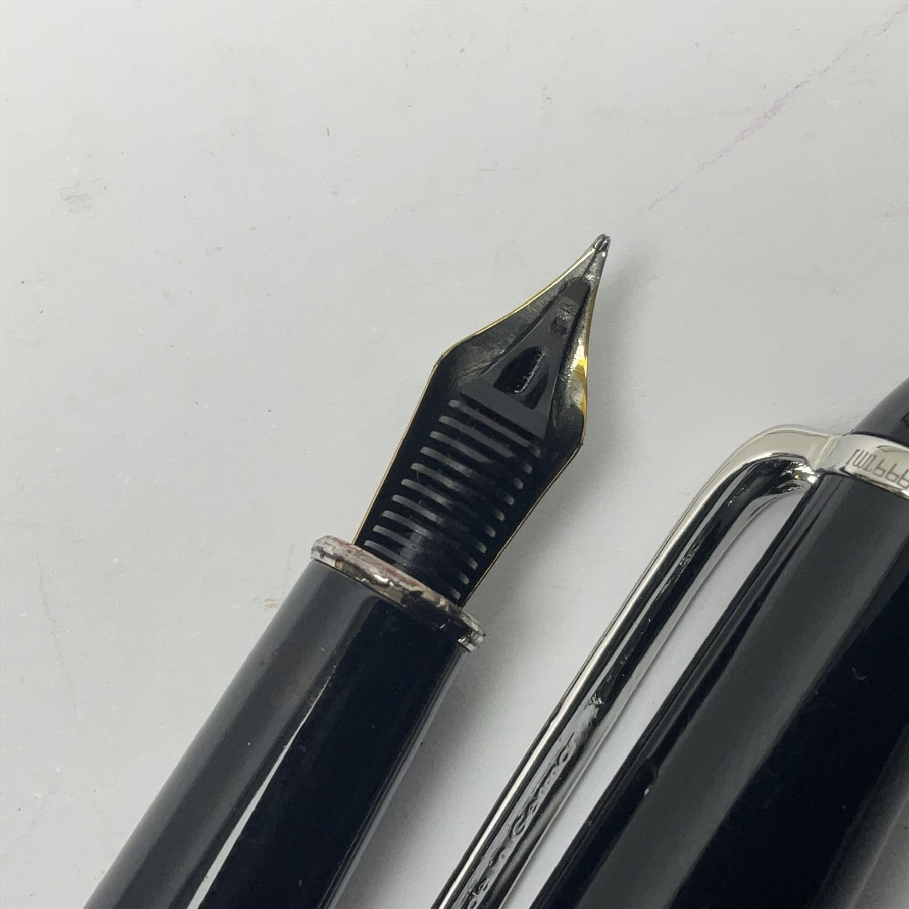 Vintage Montblanc Meisterstuck Genuine No.146 Fountain Pen