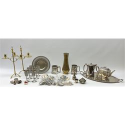 Silver plated teapot with engraved decoration, Walker & Hall coffee pot, serving tray, pewter tankard, various flatware and other metalware.