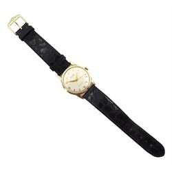 Bernex 9ct gold gentleman's manual wind wristwatch, Birmingham 1958, on leather strap