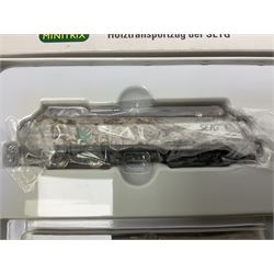 Trix Minitrix 'N' gauge - No.11612 SETG Lumber Transport Train; boxed