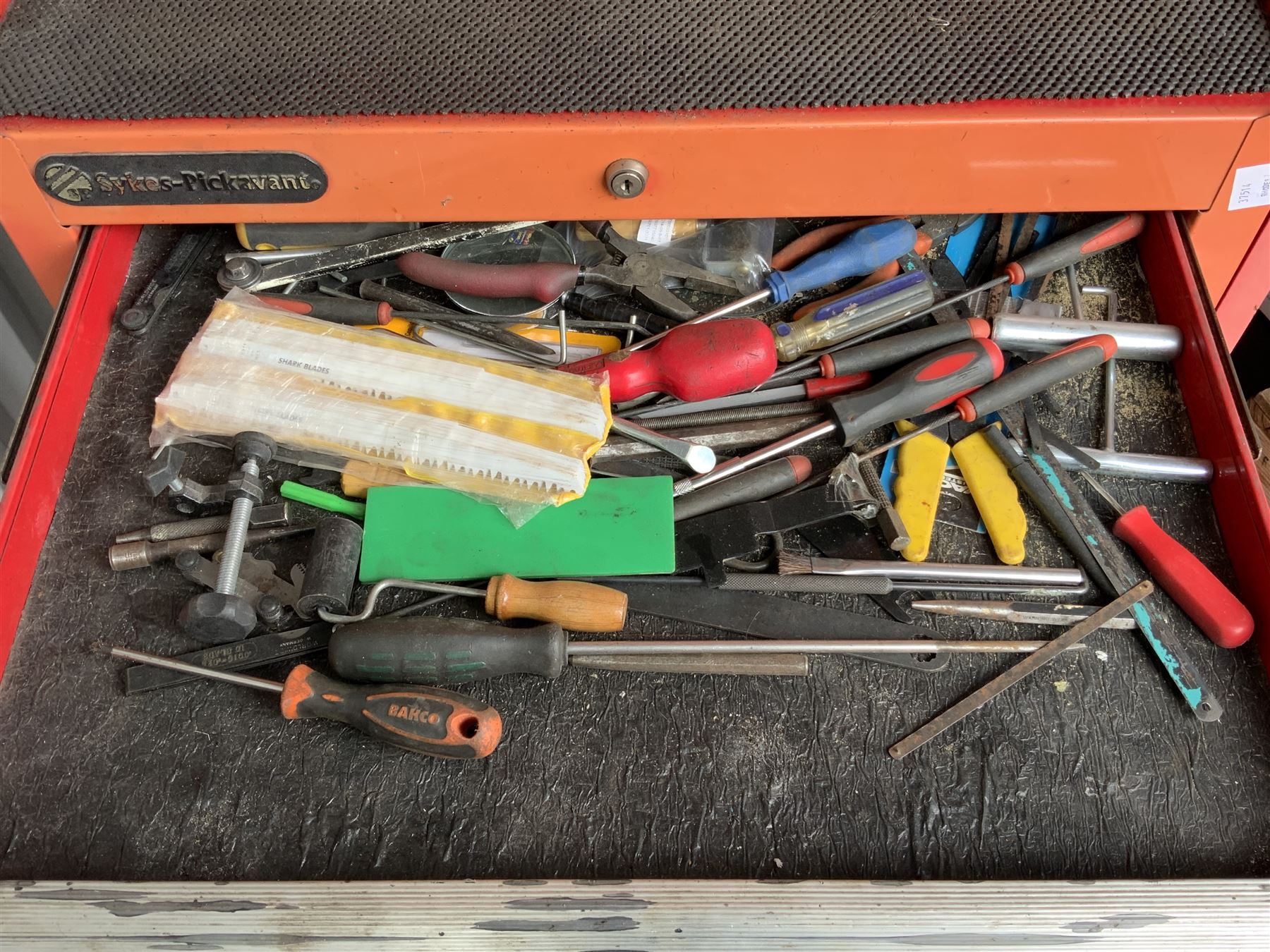 Sykes Pickavant tool chest with content  - THIS LOT IS TO BE COLLECTED BY APPOINTMENT FROM DUGGLEBY STORAGE, GREAT HILL, EASTFIELD, SCARBOROUGH, YO11 3TX