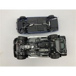 Nine 1:18 scale die-cast models including Ertl Chevrolet; Norev Renault 16; Sun Star Mitsubishi Pajero and Lotus Elan; Motor Max Land Rover Discovery; Road Tough Mercedes Benz 500SL etc; all unboxed (9)