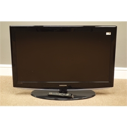  Samsung LE37R88BD 37'' television with remote (This item is PAT tested - 5 day warranty from date of sale)   