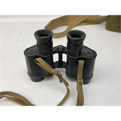 Pair of WWII 1943 Kershaw Bino. Prism No.2 MKII x6 binoculars, No. 190671, in canvas case