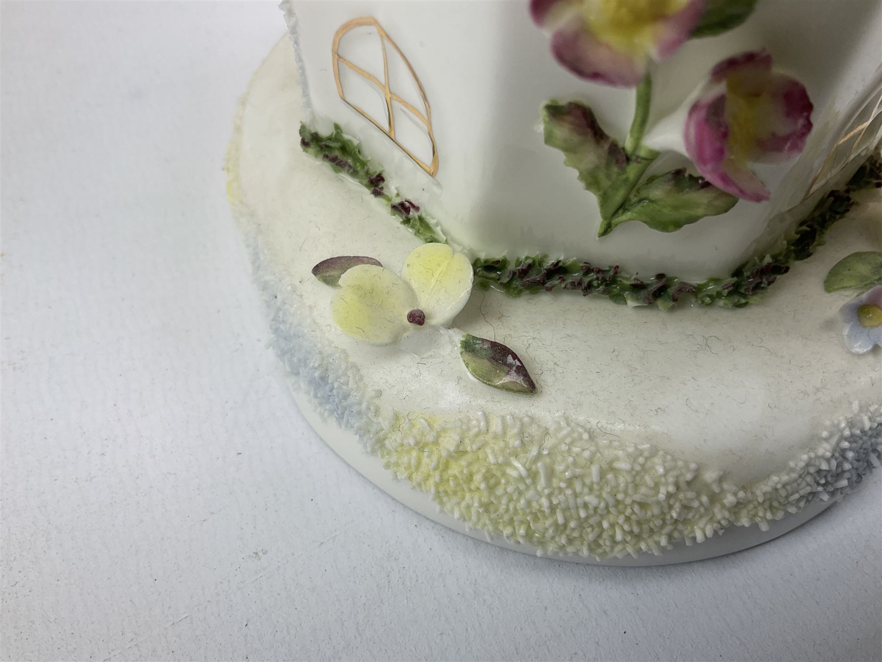 Twelve Coalport bone china pastille burner cottages, to include Fortune Towers, Summer Palace, The Vinery, Springtime Cottage, Dream Villa, Half Moon House, etc, all with original boxes and some with certificates 