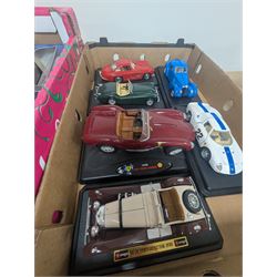 Diecast model vehicles, including Maisto, Majorette and Bburago examples, three boxed the rest loose, different scales, in three boxes