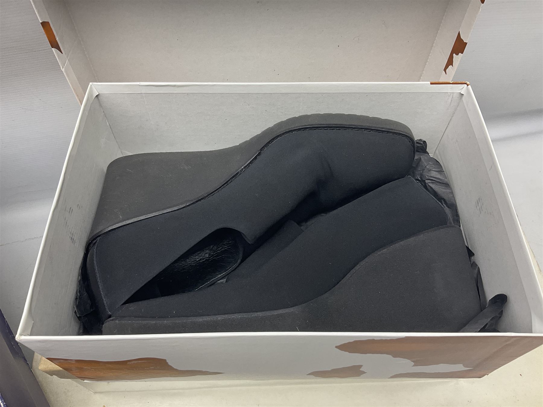 Collection of designer ladies shoes and boots, to include Donald J Pliner black court wedge, Stuart Weitzman over the knee stretch boots, Aquatalia Carmen boots, two pairs of Kurt Geiger ankle boots and Russel & Bromley Canterbury riding boots, various sizes, all in boxes (6)