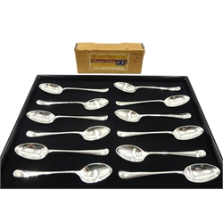 Set of twelve Edwardian silver teaspoons, Old English and Pip pattern by Joseph Rodgers & Sons, Sheffield 1905, approx 7oz, in original box